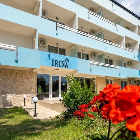 Irina 호텔 3*